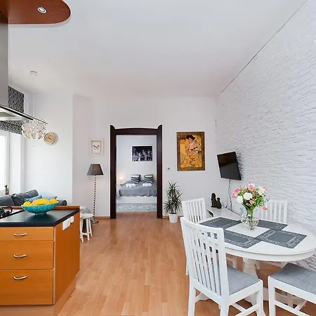 Apartament Best Place *